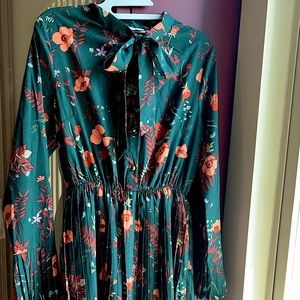 COPY — Poppy flower botanical academia pleated dress